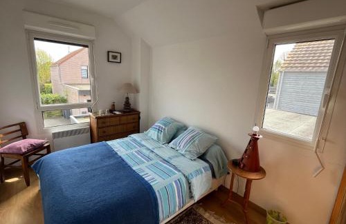 Sainghin-en-Melantois House | Discover Sainghin's Break: Guest Rated 10/10 Retreat