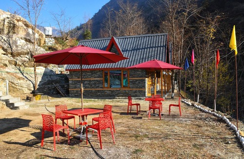 Kullu Cabin | Tranquil Sainj Riverside Duplex Cottages for Families