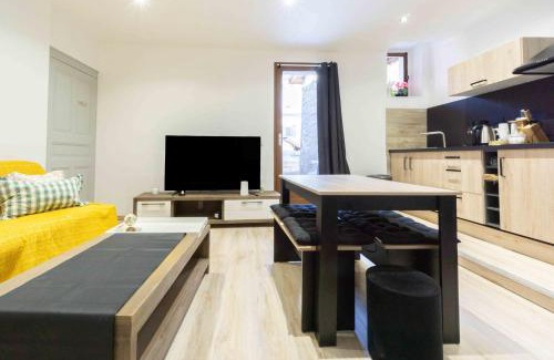 Saint-Jean-de-Maurienne Apartment | Discover Saint Antoine en montagne: Pet & Child Friendly Stay