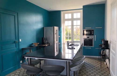 Saint-Briac-sur-Mer Villa | Saint-Briac Oceanfront Retreat: Guest Rated 9.6/10