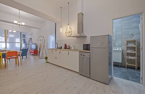 Sant Blai Apartment | Relaxing Retreat at Saint-Ferdinant with Spa & Family Amenities