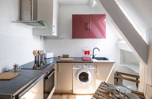 Centre Apartment | Convenient Saint Germain Apartment in Central Rennes