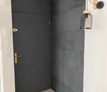 Saint-Laurent-de-Mure Apartment | Convenient Saint-Laurent Hotel Near Lyon and Airport