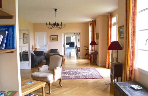 Le Rosais-La Flourie House | Discover Saint Malo's Malouiniere Le Pré du Vau Garni