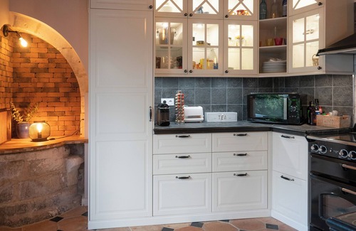 Saint-Martin-de-Re House | Discover Saint-Martin-de-Ré: Historic District Haven