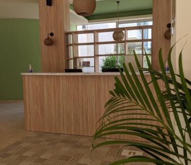 Gouvia Hotel | Discover Saint Nicholas Hotel: Oceanfront and Pet Friendly