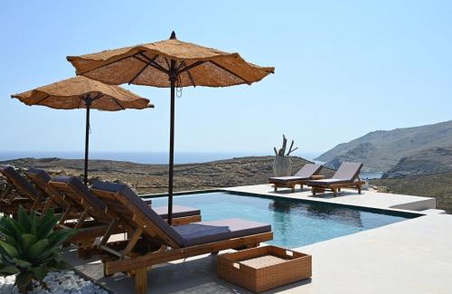Kithnos Villa | Experience Saint Nicholas Resort Villas: Rated 9.8/10!