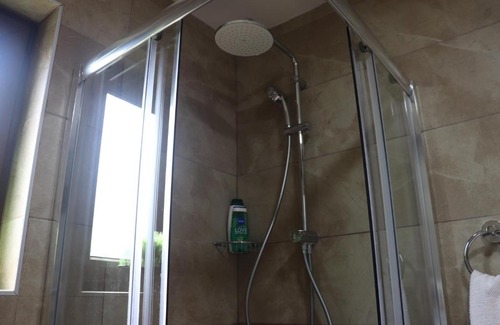 Bajina Basta Apartment | Family-Friendly Saint Nicolas Bajina Bašta with 10/10 Rating