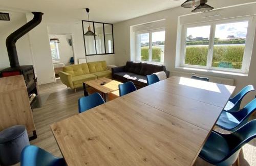 Saint-Pol-de-Leon House | Saint-Pol Family House: Spacious Garden for 12 Guests