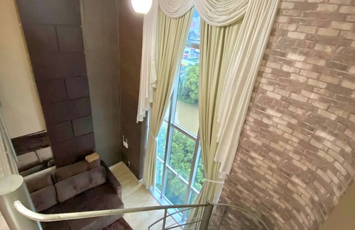 Czerniewicz Condo | Saint Sebastian Flat 612: Perfect Getaway with Hydro
