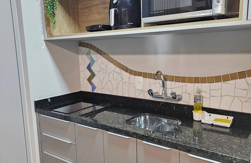 Czerniewicz Apartment | Cozy Saint Sebastian Flat with Pool and Hot Tub in Centro