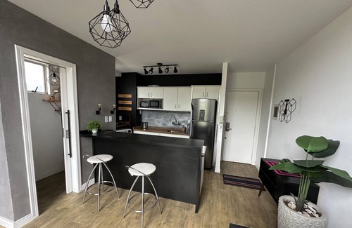 Czerniewicz Apartment | Pet-Friendly Saint Sebastian Flat with Pool & Hot Tub