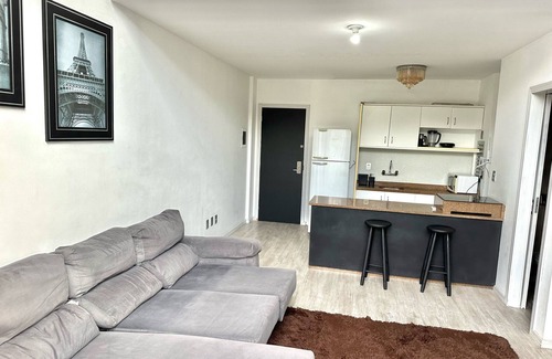 Czerniewicz Apartment | Guest Rated 10/10: Saint Sebastian Flat with Pool & Kitchen