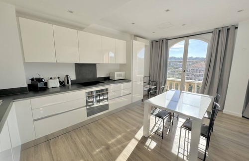 Saint-Tropez City Centre Apartment | Exceptional 2 Bedroom Apartment in Saint Tropez Centre