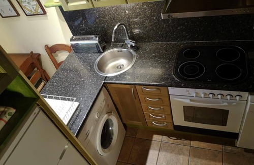Sainte-Leocadie House | Pet-Friendly Getaway at Sainte-Léocadie - Puigmal I