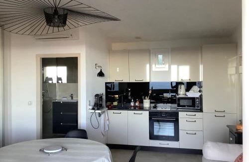Guerrevieille Apartment | Enchanting Sainte Maxime with Heated Pool & Family-Friendly Fun