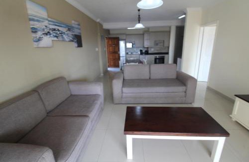 Margate Apartment | Saints View Resort Unit 3: Ocean-View Family Retreat
