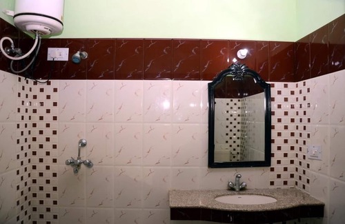 Pushkar Hotel | Discover Sajjan Bagh - A Heritage Resort with Pool & Dining