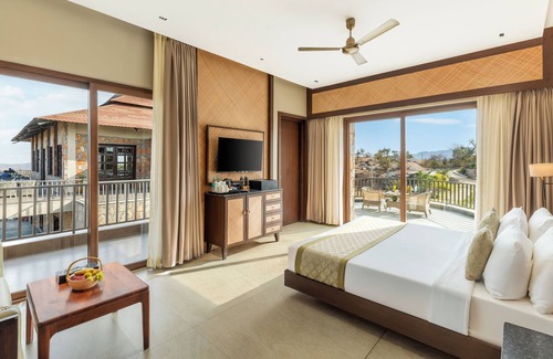 Kumbhalgarh Hotel | Pet-Friendly Sajjan Bagh Resort with Pool & Dining Options