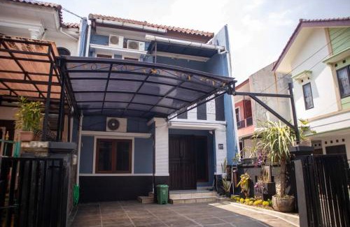 Jakarta House | Family-Friendly Stay at SakaLoka Kebagusan Hotel