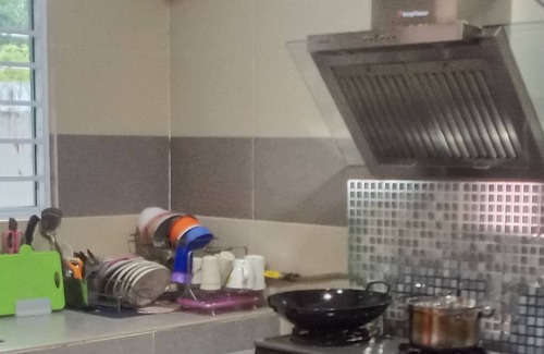 Miri House | Discover Sakura Homestay Miri - 10 Pax, Near Town