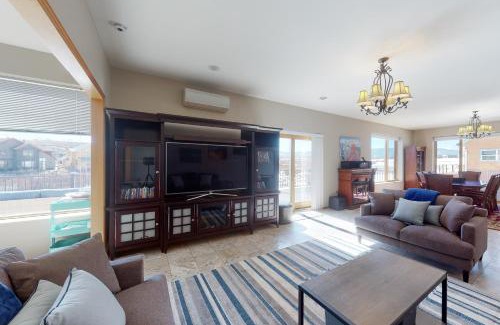 Tabernash House | Experience Family Comfort at Sakura House Hotel