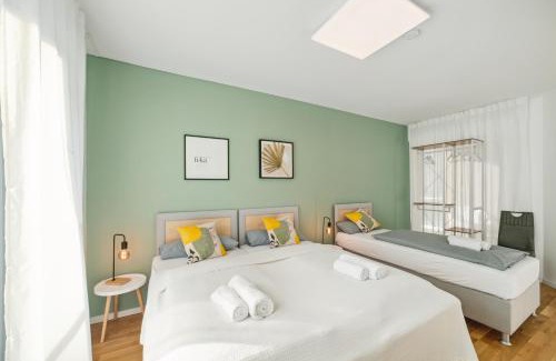 Bayreuth Apartment | Salí Homes R4: Elegant Apartment with Terrace & Great Reviews