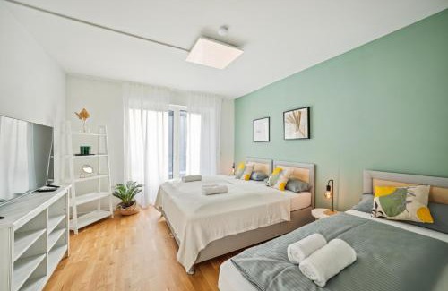 Bayreuth Apartment | Salí Homes R4: Elegant Apartment with Terrace & Great Reviews