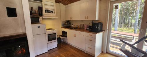 Sala Villa | Discover Sala Cabin: Private Beach with Ocean Views