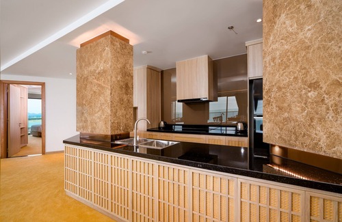 Tuy Hoa Hotel | Experience Sala Grand Tuy Hoa Hotel: 5-Star Ocean Retreat