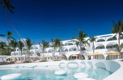 Bophut Resort | Experience SALA Samui Chaweng Beach Resort's Oceanfront Bliss