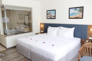 Tuy Hoa Hotel | Oceanfront Sala Tuy Hoa Beach Hotel - Rated 9/10 by Guests