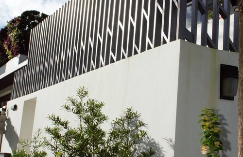 Tagaytay Resort | Salablanca Tagaytay Brand New Luxury Home with plush beds balcony & home theater