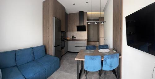 Uzhhorod Apartment | Discover Anna's Dim: Top-Rated Pet Friendly Retreat