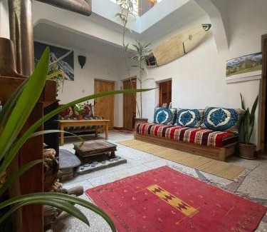 Sidi Ifni House | Pet-Friendly Retreat Near SALAS Waveclimbing - Rated 9.8/10