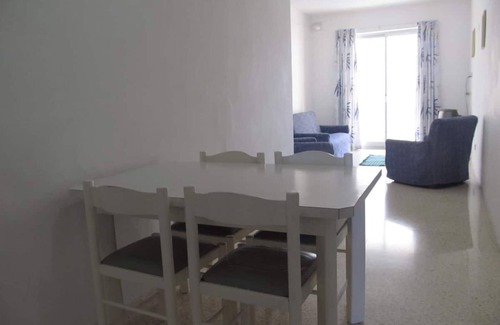 Qawra Condo | Child-Friendly 2BR Condo - Guest Rated Perfectly at 10/10