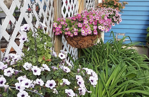 Beverly House | Ideal Salem/Beverly Barn: Oceanfront Retreat Awaits You!