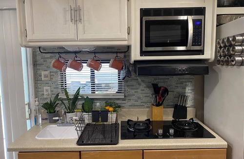 Candler House | Guest Rated: 9.8 at SalemOasis Glamping RV near Silver Spring