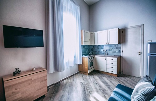 Aradeo Apartment | Family-Friendly Salento Apartment with Kitchen Amenities