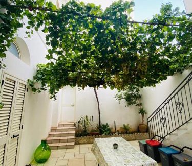 Copertino House | Salento short let wide and bright