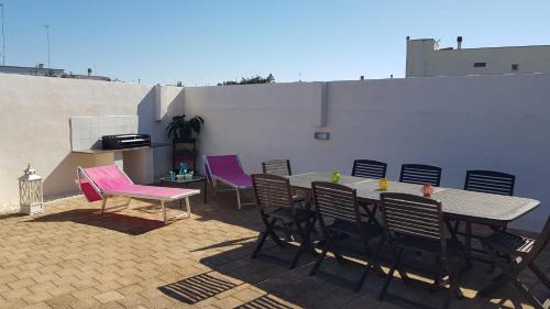 Vignacastrisi Apartment | Pet-Friendly Salentum Villa Miami with Spacious Terrace