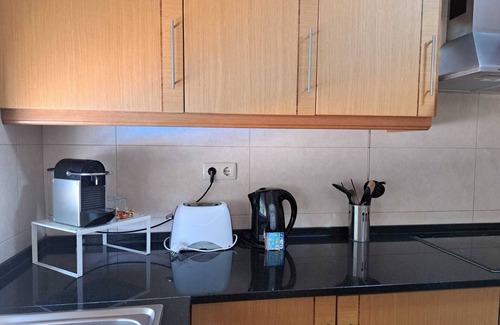 Ferreiras Apartment | Ideal Getaway: Golf, Pool & Wifi for Family Fun!