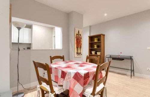 Barakaldo Apartment | Salgeta Reformado: Cozy and Child-Friendly Retreat with WiFi
