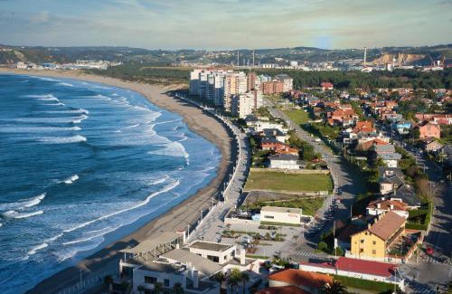 Salinas Apartment | Oceanfront Escape at Salinas Soja Beach - Rated 9.6/10