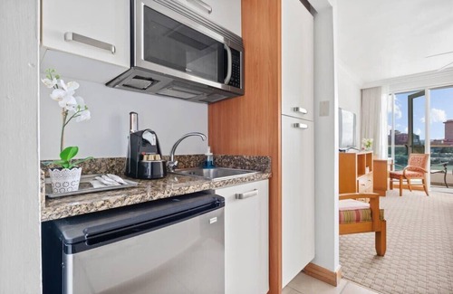 Puerta de Tierra Apartment | Explore Saline Studio: Oceanfront Comfort in Condado Lagoon