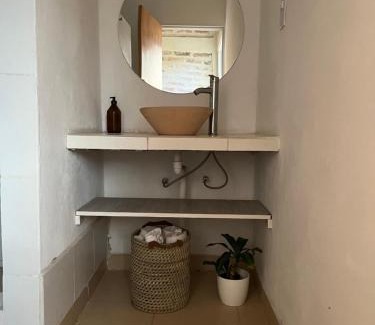 Chilecito Apartment | Escape to Salir del Cráter Apart: Pet-Friendly Retreat