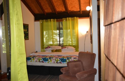Salisbury Cabin | Experience Salisbury Lodges: 4-Star Comfort & Spa Retreat