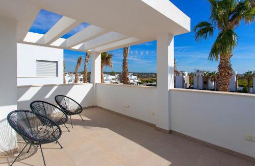 Guardamar del Segura Villa | Discover Salisol Park 60: Family-Friendly with Pool Access