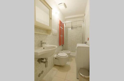 Castello Apartment | Explore Mario Apartment Biennale: Guest Rated 7/10