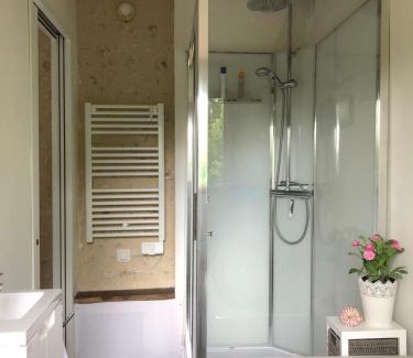 Salles-Lavalette House | Discover Salles Lavalette: Family-Friendly & Pet Welcoming